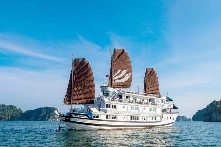Bhaya Halong Cruise Vietnam