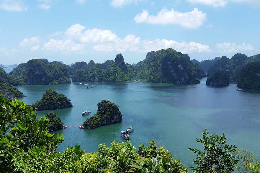 Halong Bay Vietnam 3