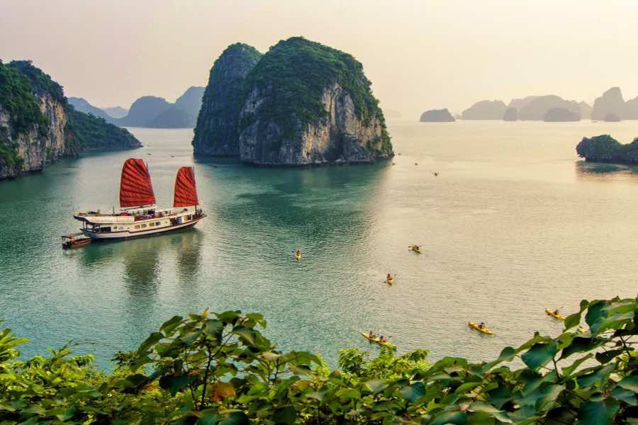 2 Week Vietnam Itinerary: Travel North to South in 14 Days