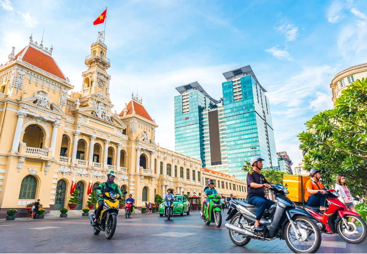 Vietnam Luxury Tour – 3-Centre Holiday 8 Days - Absolute Asia Travel