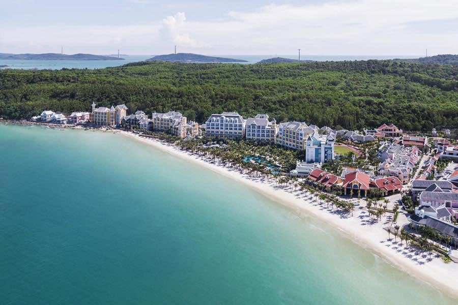 vietnam luxury beach resort marriott